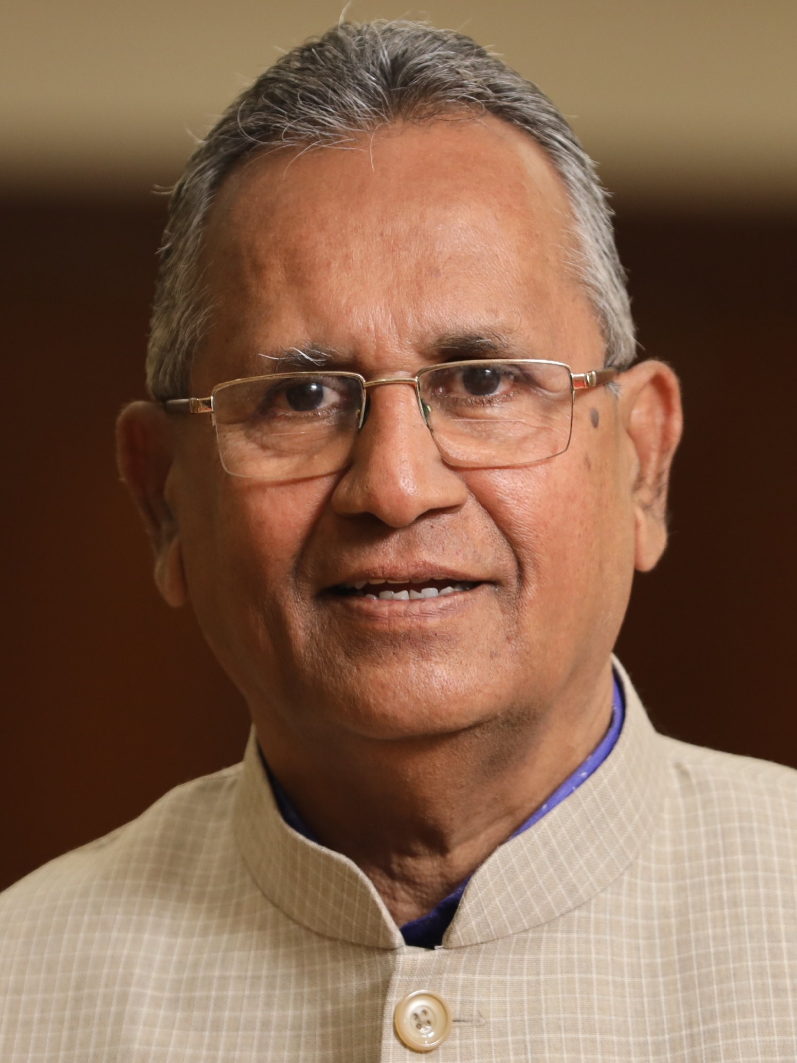 Dr Nayan Shah